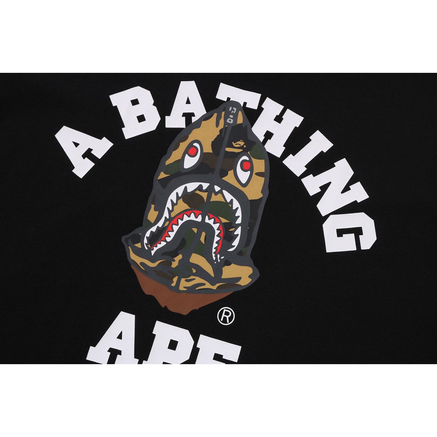 1ST CAMO SHARK SEIJIN COLLEGE RELAXED FIT TEE MENS - Image 4