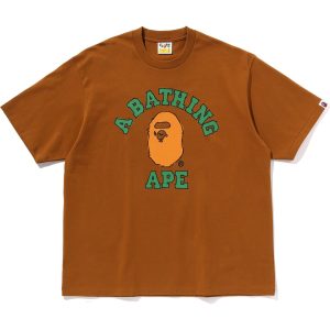 HAND DRAWN COLLEGE RELAXED FIT TEE MENS
